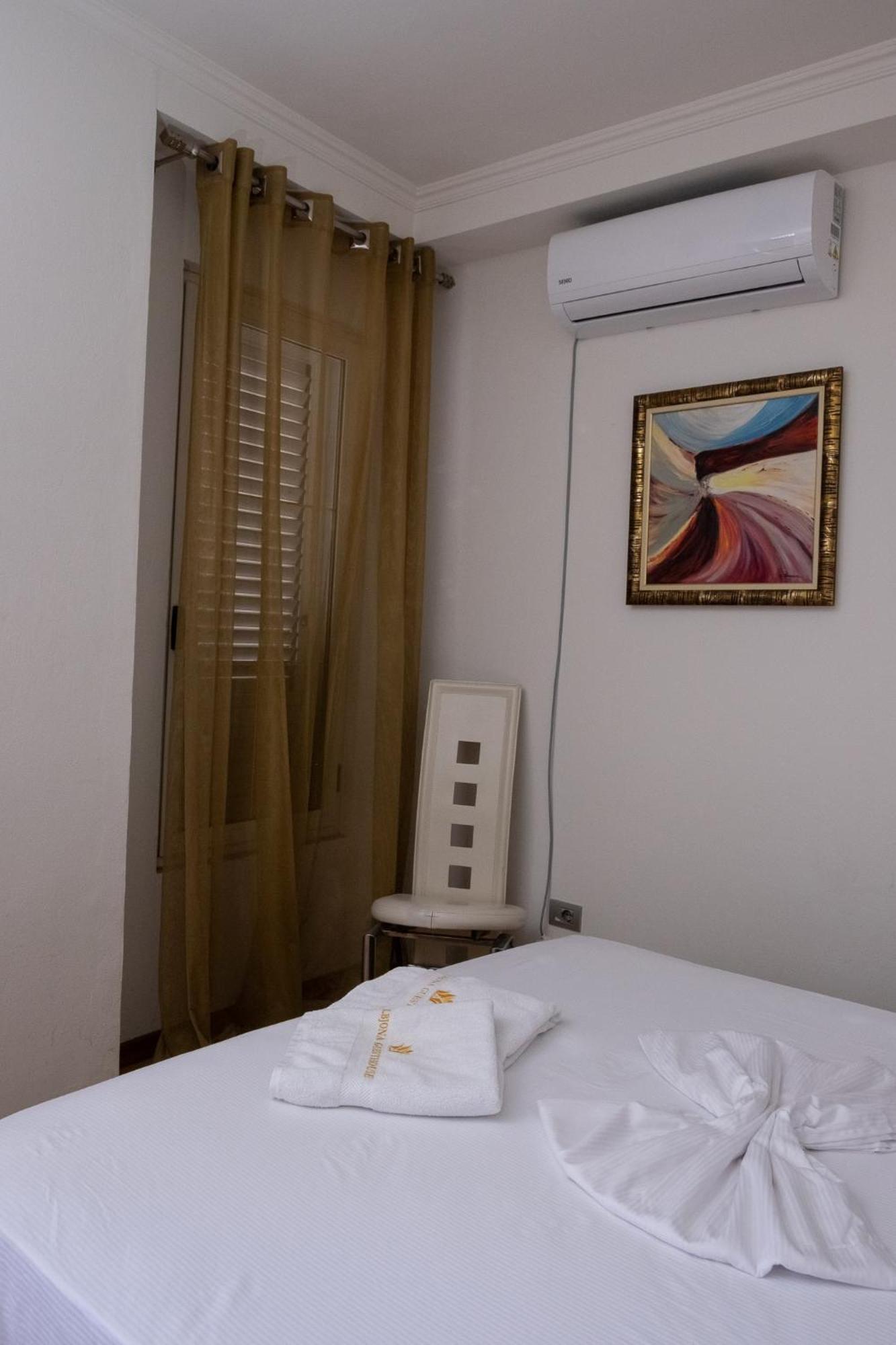 Albjona Guesthouse تيرانا المظهر الخارجي الصورة